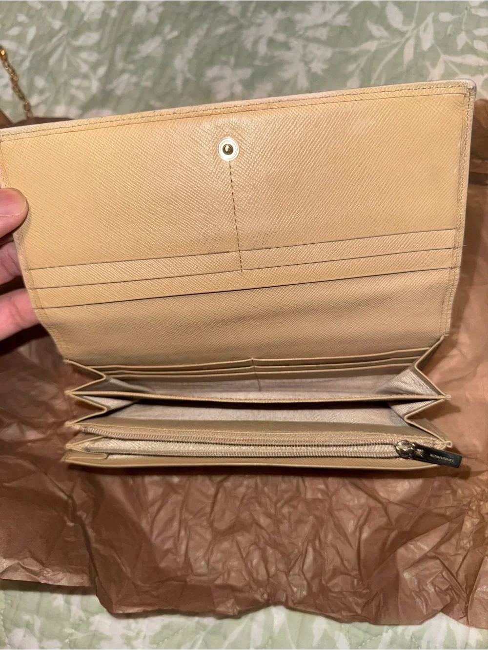 Burberry women’s wallet